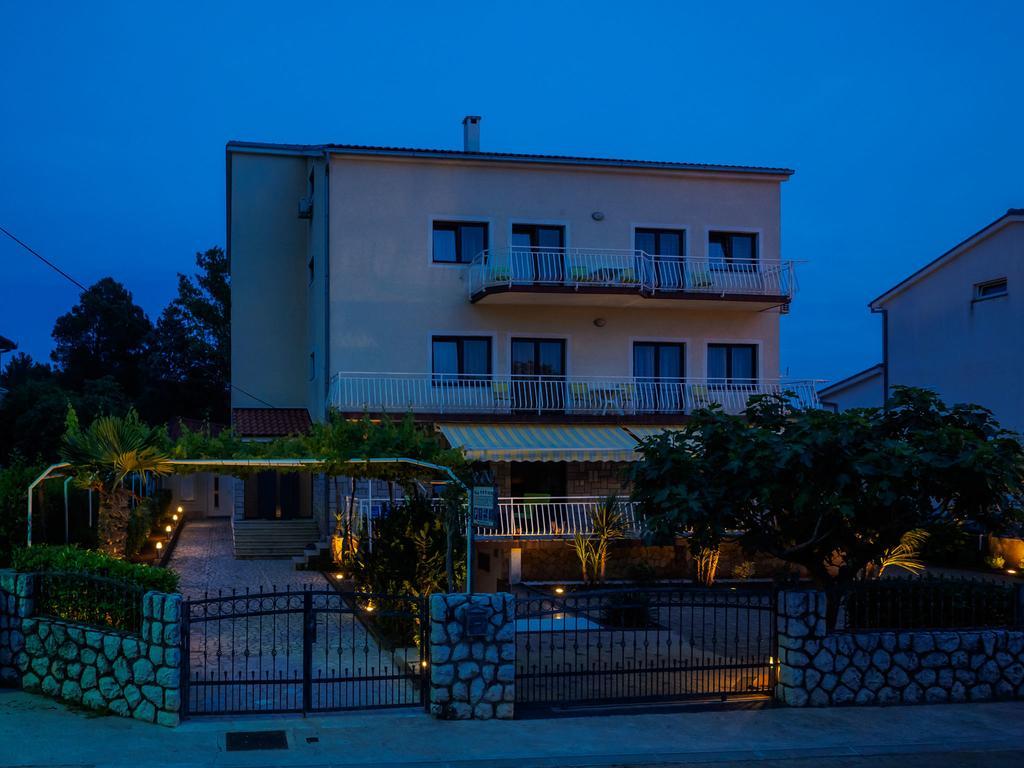 Villa Petra 셀스 외부 사진